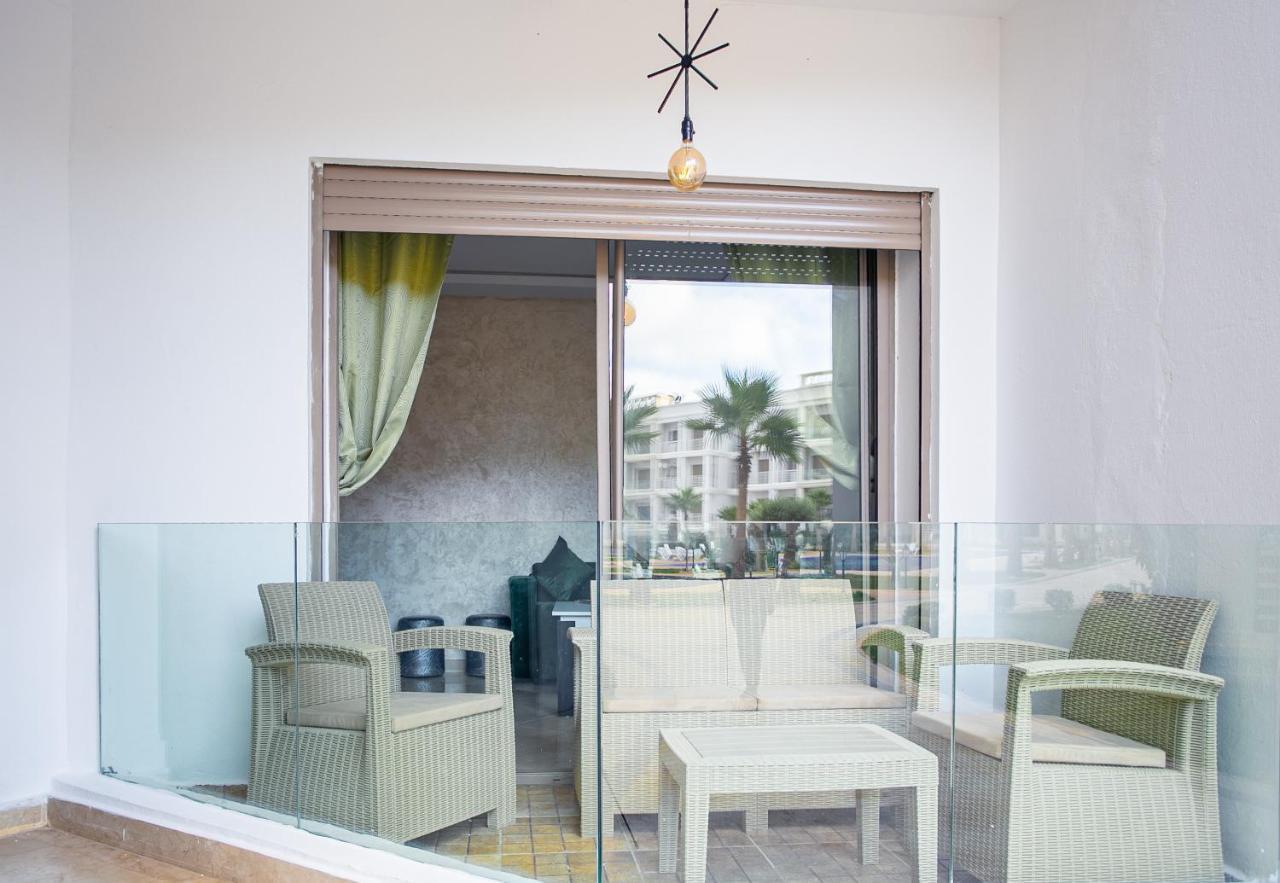 Magnifiques Appartements De Vacances ブズニカ エクステリア 写真
